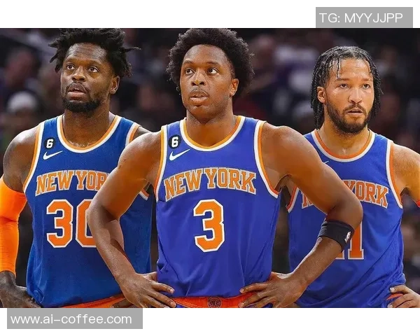 纽约尼克斯与多伦多猛龙激战正酣比分胶着精彩瞬间回顾 纽约尼克斯与多伦多猛龙激战正酣比分胶着精彩瞬间回顾