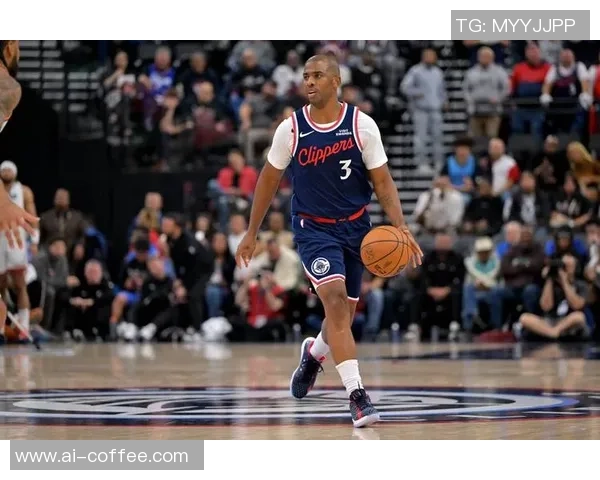 快船宫斗大戏:老保罗出局!垂头向全队抱歉,仍是被遣送回家 快船宫斗大戏:老保罗出局!垂头向全队抱歉,仍是被遣送回家